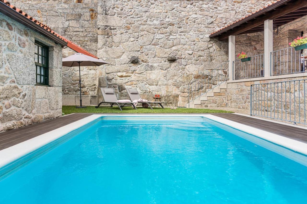 Casa Da Torre - Paraiso No Norte De Portugal Кабесейраш-ді-Башту Екстер'єр фото